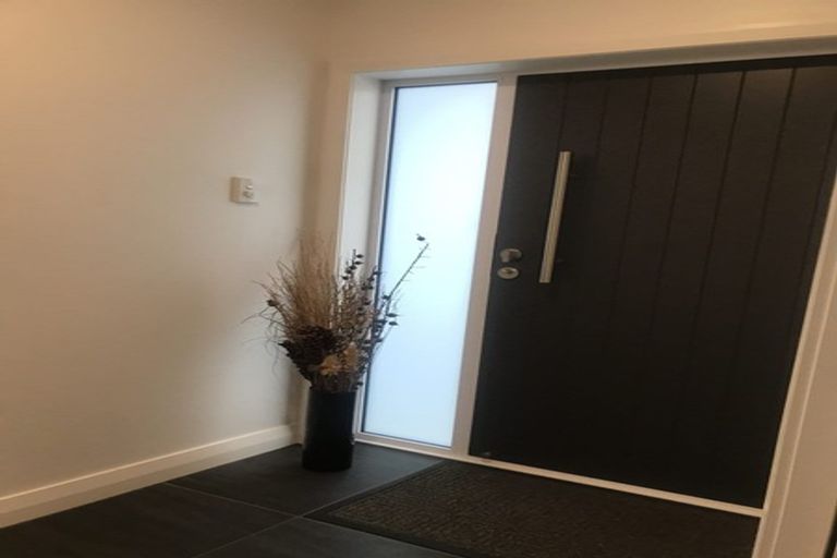 Photo of property in 748 Whangaparaoa Road, Manly, Whangaparaoa, 0930