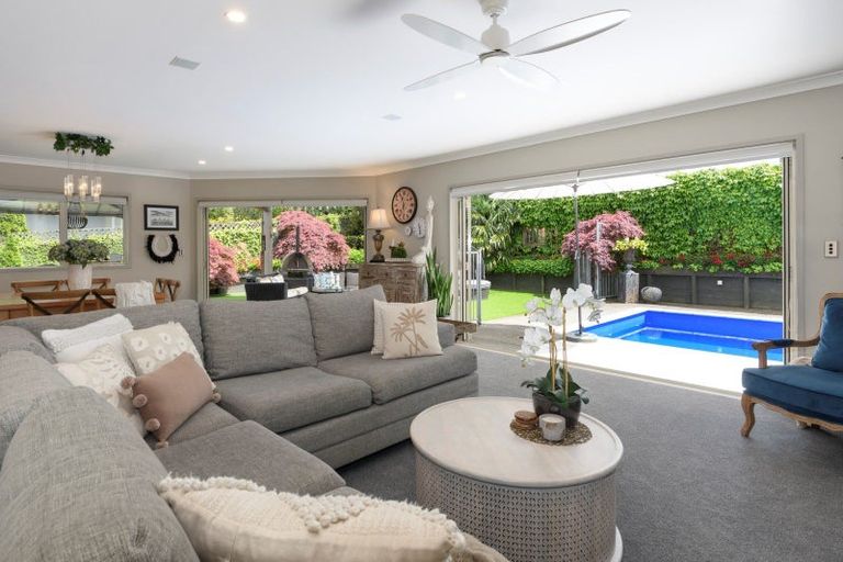 Photo of property in 14 Kenmure Place, Bethlehem, Tauranga, 3110