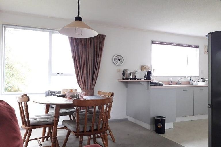 Photo of property in 162 Mark Avenue, Grenada Village, Wellington, 6037