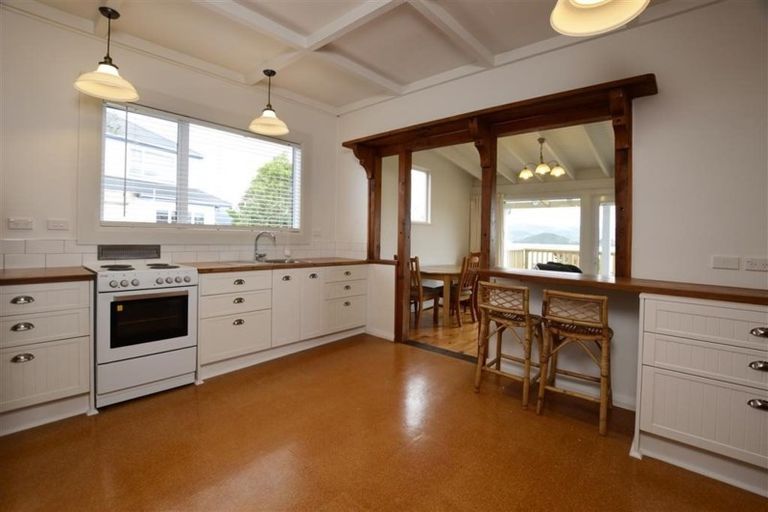 Photo of property in 15 Virginia Avenue, Broad Bay, Dunedin, 9014