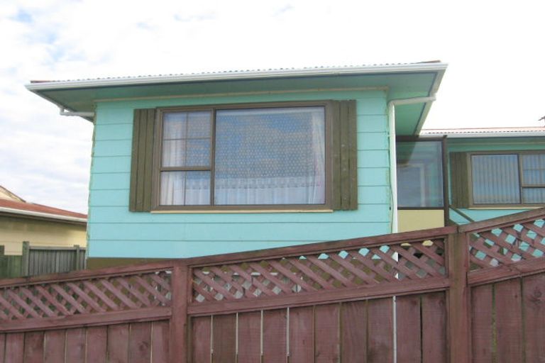 Photo of property in 7 Welland Place, Island Bay, Wellington, 6023