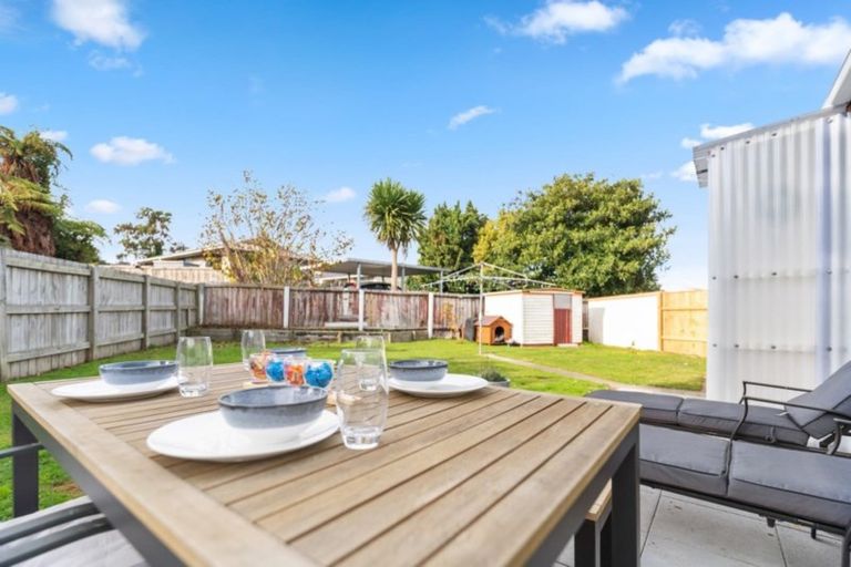 Photo of property in 5 Crystal Place, Pukehangi, Rotorua, 3015