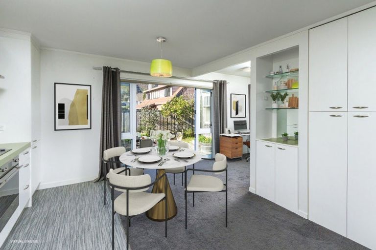 Photo of property in 370a Hardy Street, Nelson, 7010