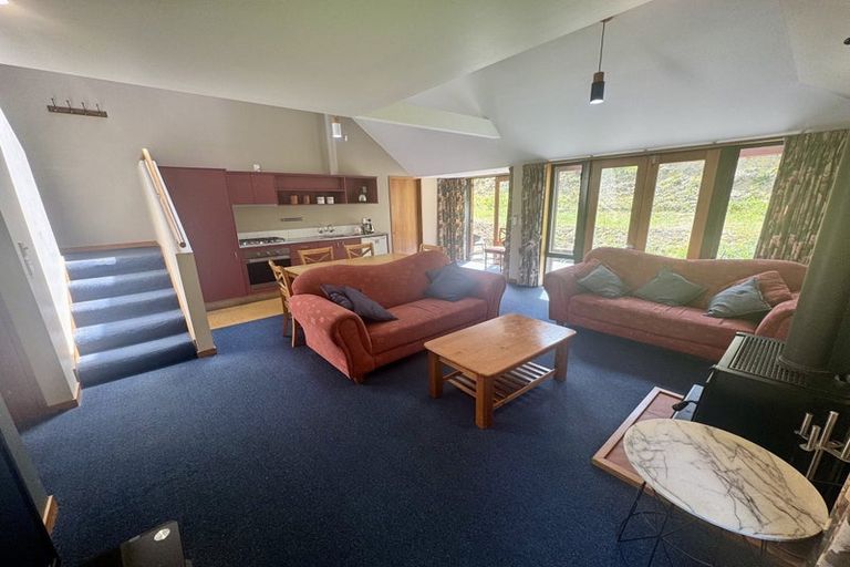 Photo of property in 10 Oregon Heights, Hanmer Springs, 7334