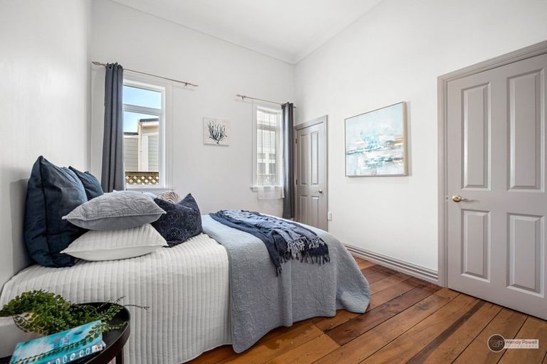 Photo of property in 156 Kings Crescent, Hutt Central, Lower Hutt, 5010