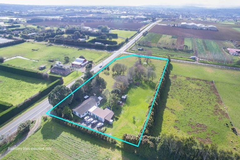 Photo of property in 123 Waiuku Road, Pukekohe, 2678