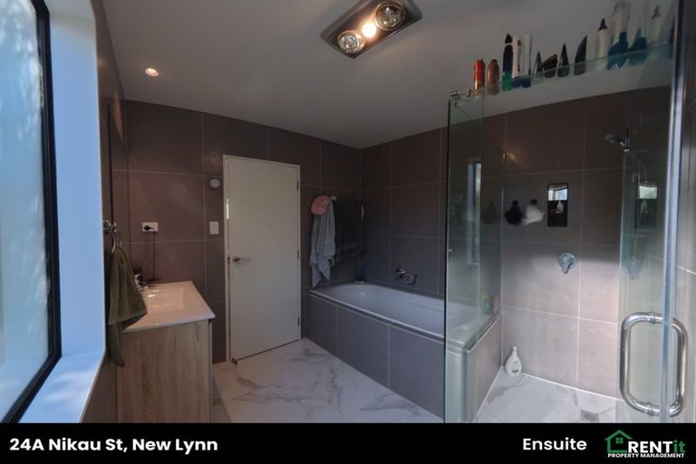 Photo of property in 24a Nikau Street, New Lynn, Auckland, 0600