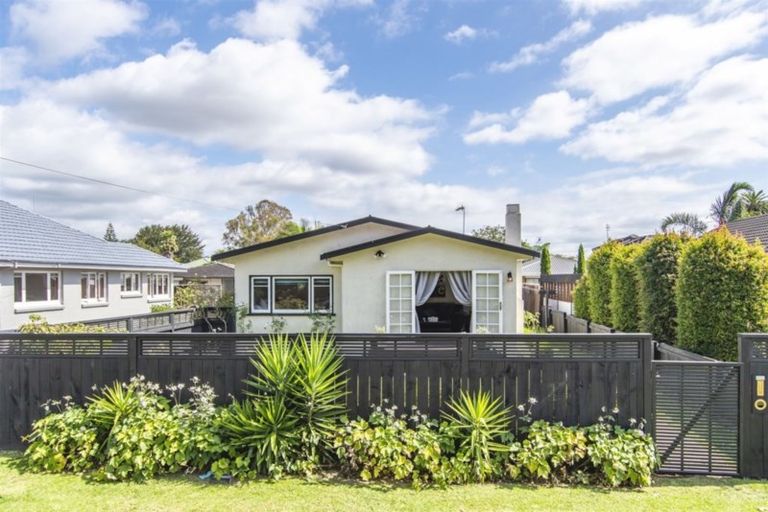Photo of property in 521a Devonport Road, Tauranga South, Tauranga, 3112