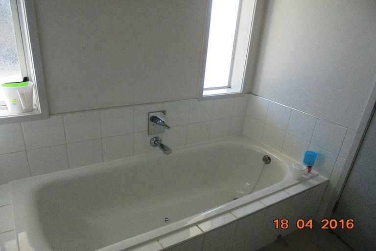 Photo of property in 27a Isabella Drive, Pukekohe, 2120