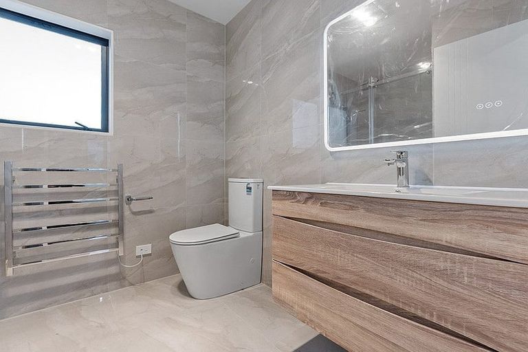 Photo of property in 72b Pah Road, Papatoetoe, Auckland, 2025