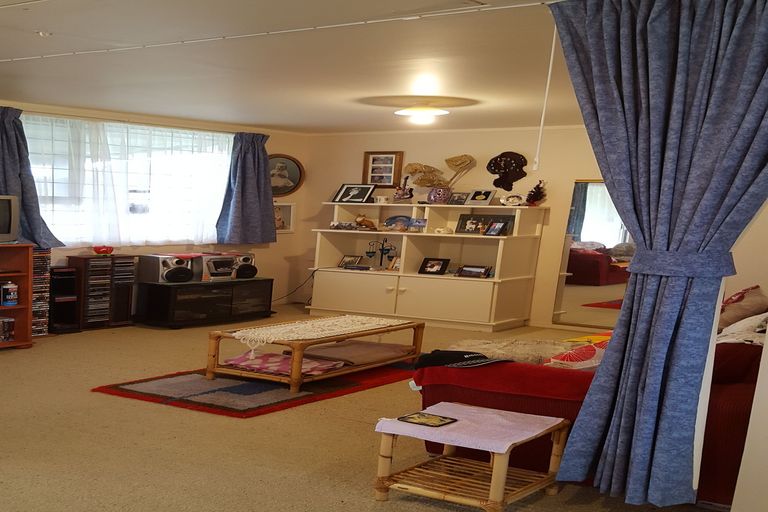 Photo of property in 17 Mission Road, Port Waikato, Tuakau, 2695