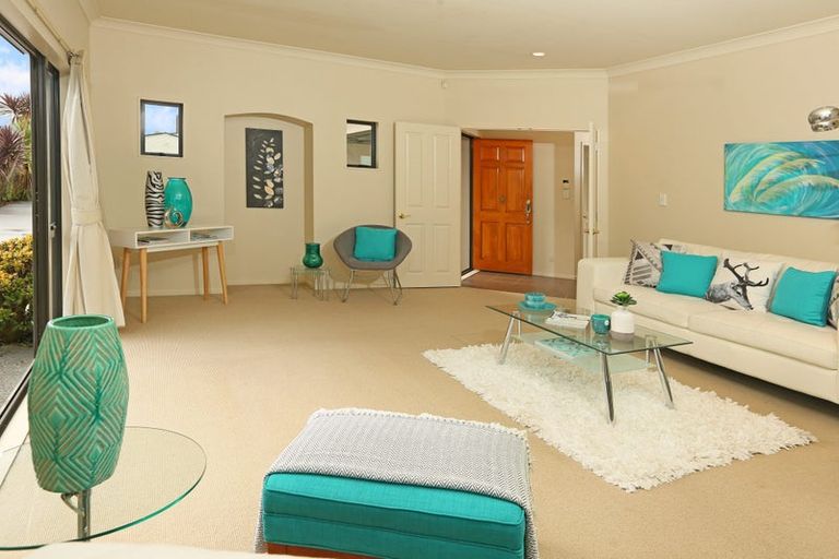 Photo of property in 107a Glendale Road, Glen Eden, Auckland, 0602