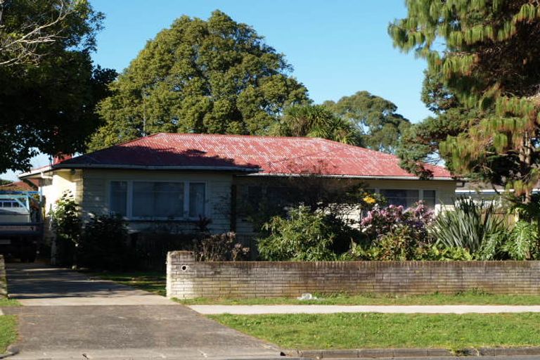 Photo of property in 22 Allen Street, Mangere East, Auckland, 2024