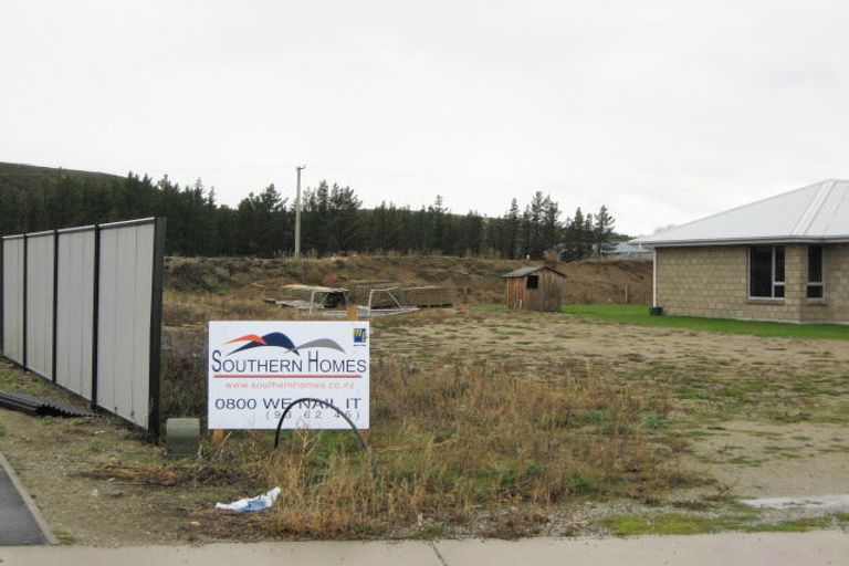 Photo of property in 27 Albert Drive, Clyde, 9330