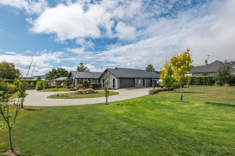 Photo of property in 285d Gladstone Road North, Mosgiel, 9092