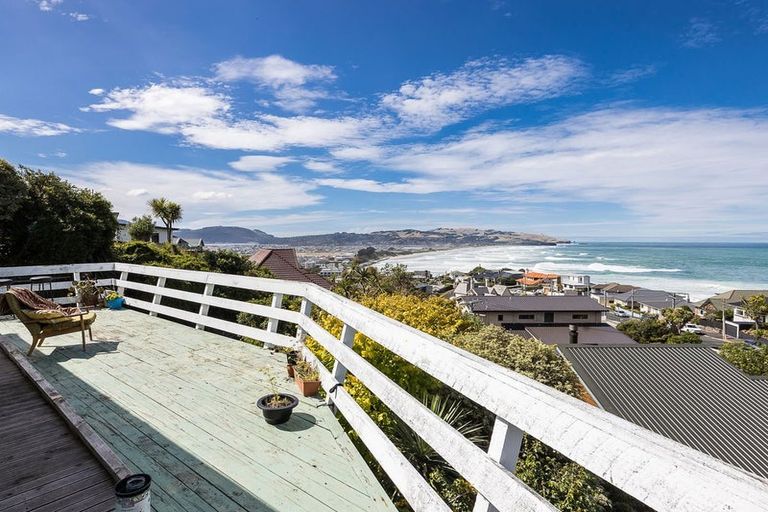 Photo of property in 60 Cliffs Road, Saint Clair, Dunedin, 9012