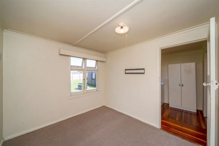 Photo of property in 371 Waihi Road, Normanby, Hawera, 4614