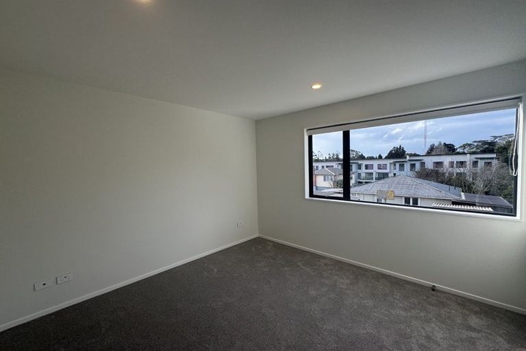 Photo of property in 7/5 Preston Avenue, Henderson, Auckland, 0610