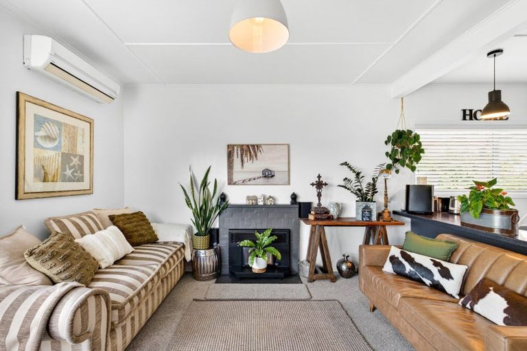 Photo of property in 17 Gallipoli Road, Onekawa, Napier, 4110