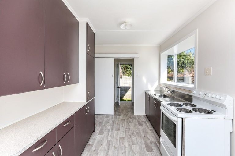 Photo of property in 41 Waimea Street, Westown, New Plymouth, 4310