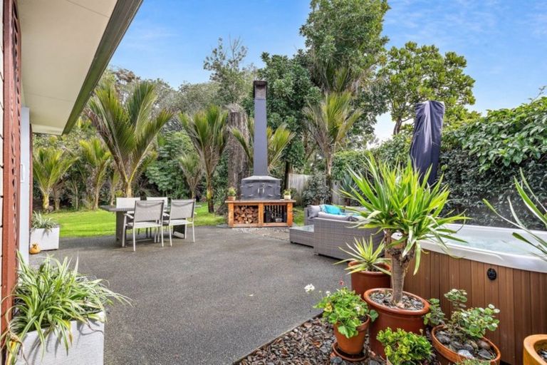 Photo of property in 6e Forest Glen, Orewa, 0931