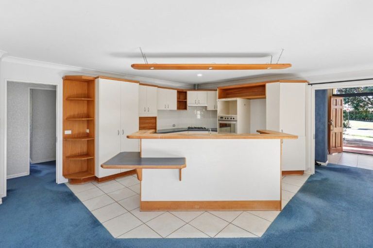 Photo of property in 44 Santa Barbara Drive, Papamoa Beach, Papamoa, 3118