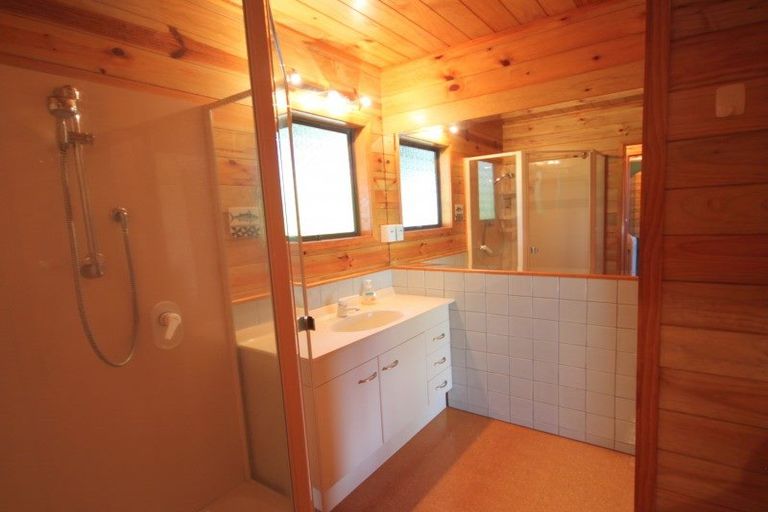 Photo of property in 7 Lowe Park Lane, Pauanui, Hikuai, 3579