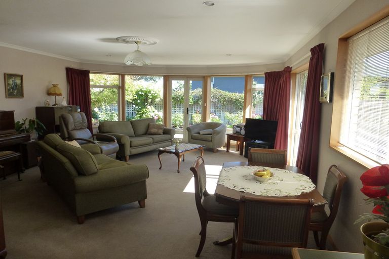 Photo of property in 50c Bantry Street, Alexandra, 9320