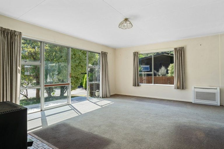 Photo of property in 16 Burn Place, The Brook, Nelson, 7010