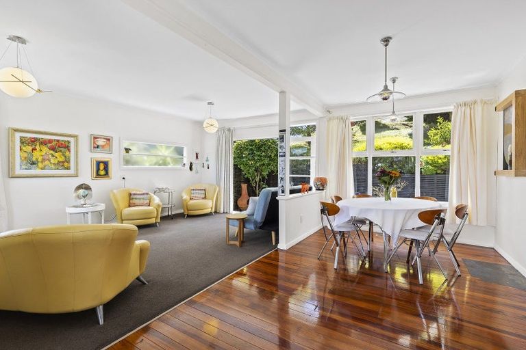 Photo of property in 21 Ngaio Gorge Road, Ngaio, Wellington, 6035