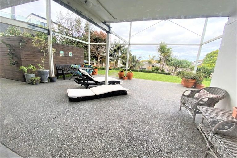 Photo of property in 158 Oceanview Road, Mount Maunganui, 3116