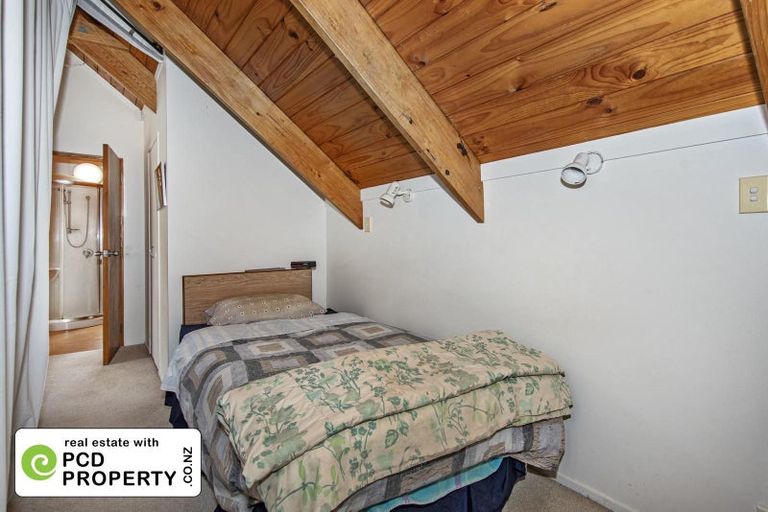 Photo of property in 20 Memorial Drive, Parahaki, Whangarei, 0112