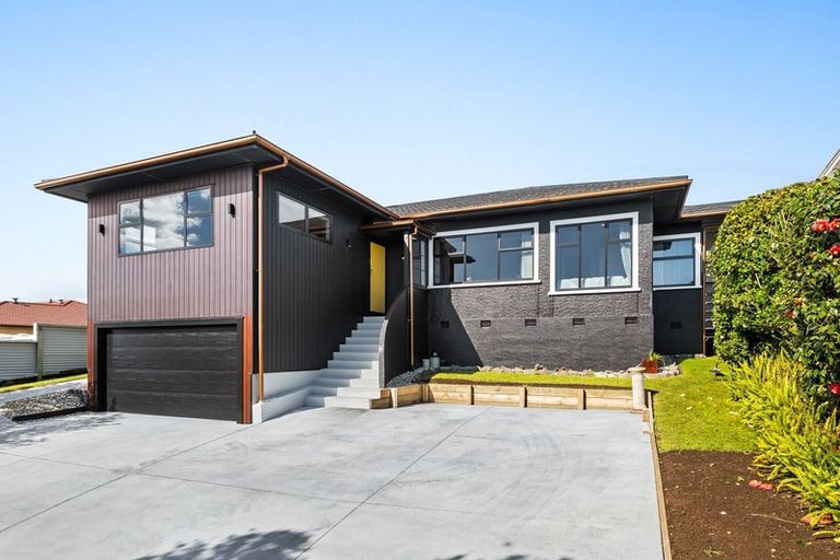 Photo of property in 482 Devon Street East, Strandon, New Plymouth, 4312