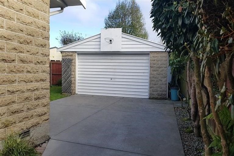 Photo of property in 31 Deepdale Street, Burnside, Christchurch, 8053