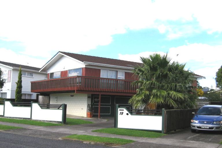 Photo of property in 19 Vanbrugh Place, Bucklands Beach, Auckland, 2014