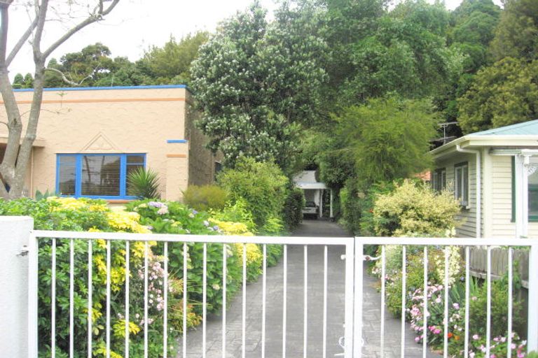 Photo of property in 1/10 Beach Road, Pahurehure, Papakura, 2113