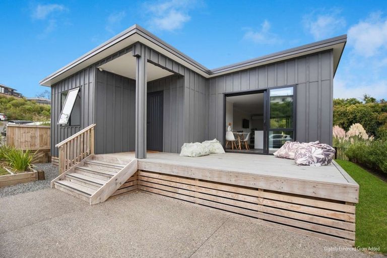 Photo of property in 10 Wrybill Way, Welcome Bay, Tauranga, 3112