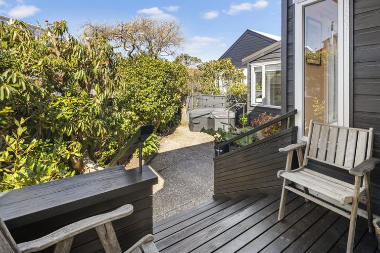 Photo of property in 2/23 Box Hill, Khandallah, Wellington, 6035