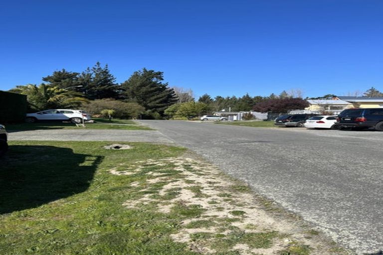 Photo of property in 12 Broadway Avenue, Waikuku Beach, 7473