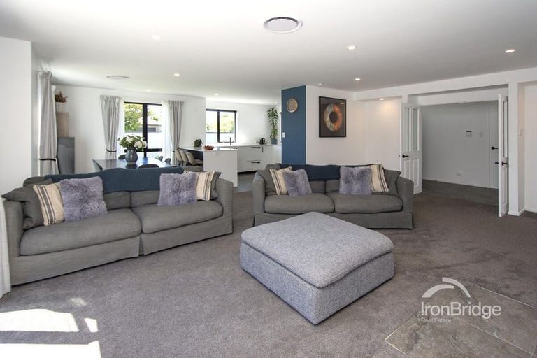 Photo of property in 46 Forest Drive, Parklands, Christchurch, 8083