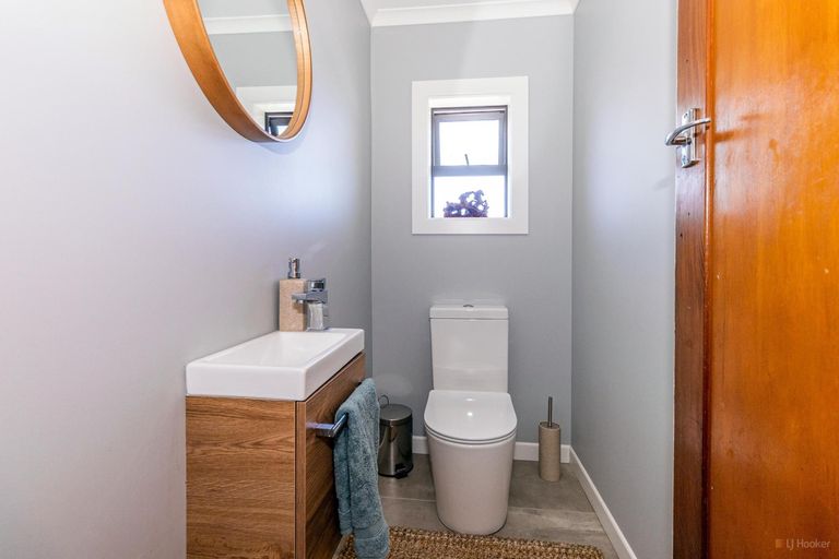 Photo of property in 3 Price Street, Waimate, 7924