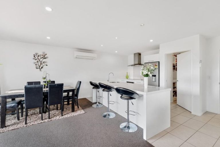 Photo of property in 23 Little Oaks Drive, Yaldhurst, Christchurch, 8042