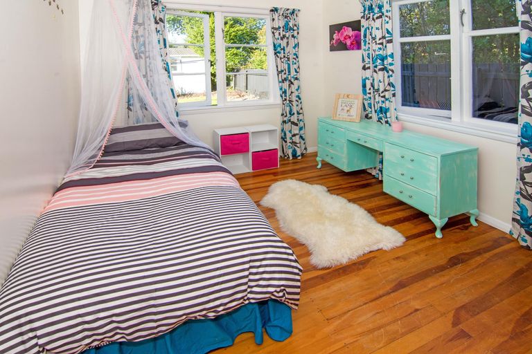 Photo of property in 79 Herbert Street, Masterton, 5810