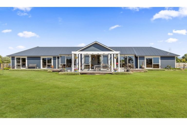 Photo of property in 6 Diane Place, Te Kowhai, Hamilton, 3288