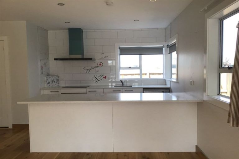 Photo of property in 34 Caudron Road, Wigram, Christchurch, 8042