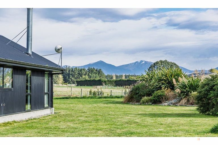 Photo of property in 24 Opuha Street, Orari, Geraldine, 7992