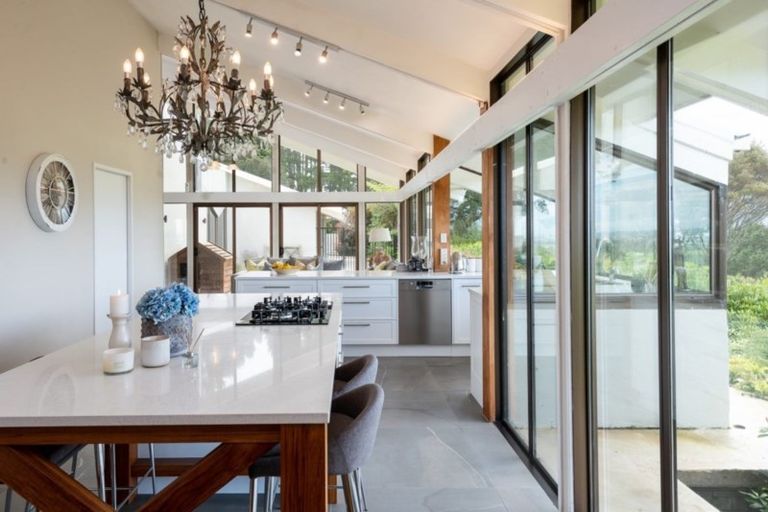 Photo of property in 214 Alfriston Ardmore Road, Ardmore, Papakura, 2582