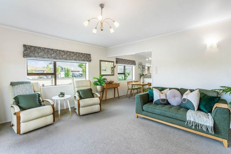 Photo of property in 23a Riverside Road, Orewa, 0931