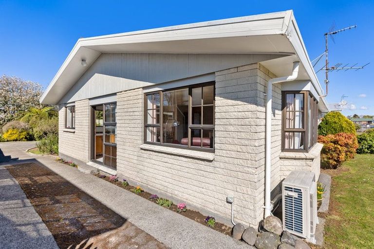 Photo of property in 6 Cassandra Street, Stratford, 4332