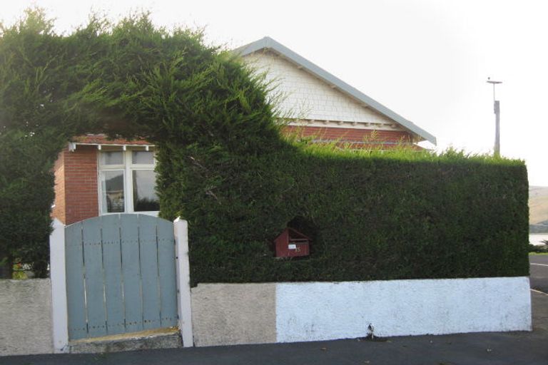 Photo of property in 15 Gloucester Street, Andersons Bay, Dunedin, 9013